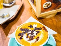 -Line 咖啡(石厦花园店)