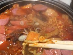 -三清洞摩西韩式年糕火锅(威高广场店)