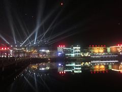 -百里峡七彩艺术小镇