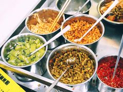-舌尖上的米粉(阳朔二店)