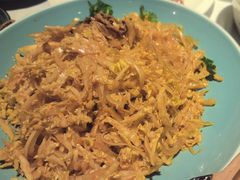 -八府香鸭·啫啫煲(华山路店)