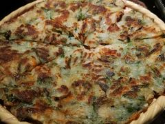 海鲜煎饼-炼火烤肉店