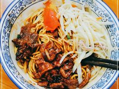 -梅溪·小伙子干挑面(安吉总店)