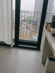 -Hello Lady发型设计