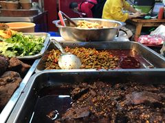 -王浩儿纪六孃甜皮鸭(乐山总店)