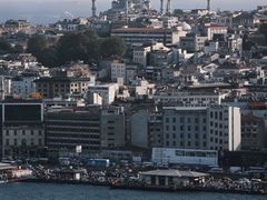 -加拉达石塔
