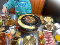 -胡悦里韩式烤肉(芝罘万达广场店)