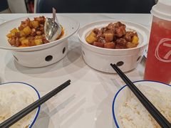 -兰湘子·湘菜小炒(石家庄万象城店)