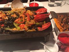 -巴厘龙虾·榜首油焖大虾(音乐学院·沿江酒馆店)