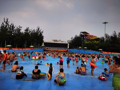 -欢乐水魔方水世界