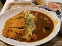 猪排咖喱饭-噹噹呀咪咖喱屋(南京东路店)