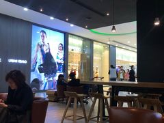大堂-星巴克(长春开运街欧亚店)