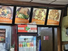 -龙香记桂林米粉(东扬威街11号楼店)