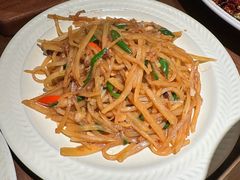 -肆海小川菜酒馆Wine Bistro (青年路店)