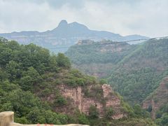-爱情山风景区