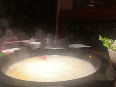 -九牧鱻·渝老鬼重庆火锅(人民路店)