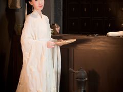-九月鹰飞汉服摄影工作室