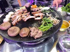 -豚豚家돈돈가韩国锅盖烤肉(新北万达店)