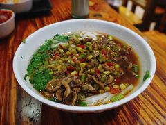 酸辣鸡杂粉-肆姐面粉馆(坡子街店)