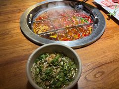 -城墙拐拐火锅(三峡广场黑金冠店)