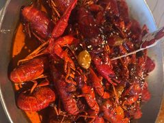 -巴厘龙虾·榜首油焖大虾(音乐学院·沿江酒馆店)
