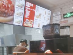 -汉堡王(珠海机场出发层B区店)