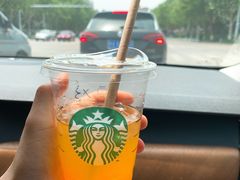 -星巴克(潍坊泰华广场店)