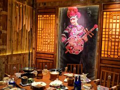 -老滇山寨•云南特色菜•地方菜•民族风情歌舞表演(金碧店)