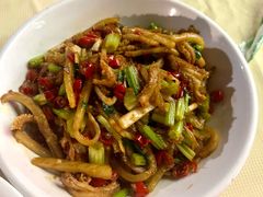 酸萝卜牛肚丝-笨罗卜浏阳菜馆(龙华鹏润达店)