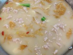 -老来福·非遗酸汤兔(凯旋路店)