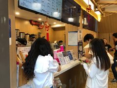 -霸王茶姬(南强街店)