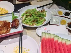 -京味斋·北京烤鸭(北京南站洋桥店)