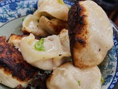 -无名氏宵夜小摊(祝家三姐妹馄饨店)