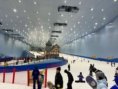 -广州热雪奇迹
