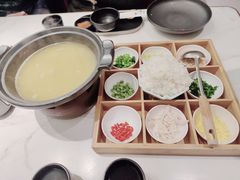 -乔阿马·江南味·驴肉香(龙湖华泾天街店)