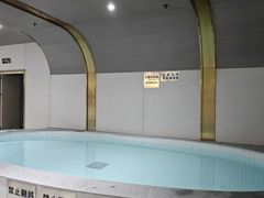 -菲鱼体育恒温游泳馆(中海名城店)