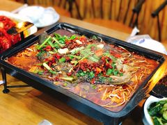 -老谭虾王蟹皇·龙虾·烧烤(蝴蝶湾店)