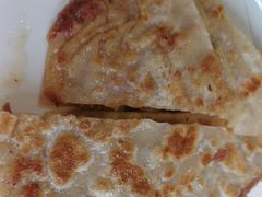 -溢心园香河肉饼总店