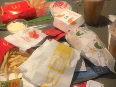 -麦当劳(新世纪环球中心店)