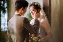 -雪中彩影婚纱摄影·微光艺术中心