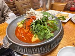 -喇喇排骨火锅·传统韩式脊骨汤(望京西园总店)