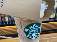 -星巴克(南京南站北夹层店)