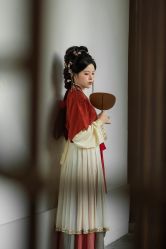 -一揽芳华汉服旗袍体验馆(拙政园店)