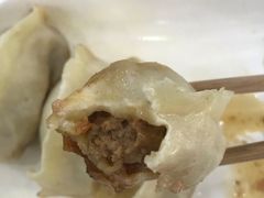-珊珊小笼馆(仙霞路店)