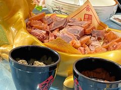 -乔家小院•本地小海鲜•非遗驴肉(万年泉路店)