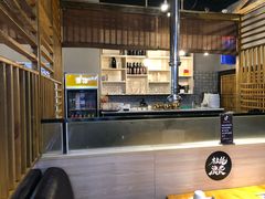 -唯成•韩国炭火烤肉 유성고기