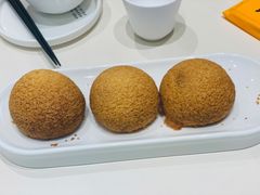 酥皮山楂叉烧包-蔡澜点心·粤菜(月星环球港店)