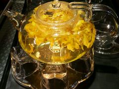 -月亮眼花园餐厅书吧酒吧