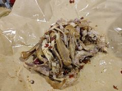 -拈签一笑黄牛肉辣卤串串