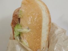 -麦当劳(龙洞店)